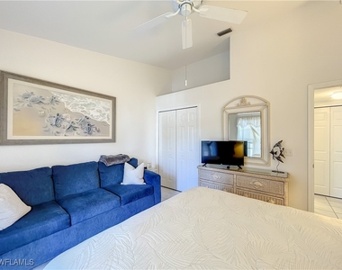 470 Bermuda Cove Way - Photo Thumbnail 37