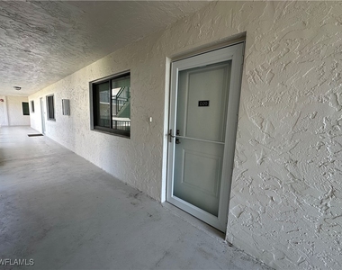 788 Park Shore Drive - Photo Thumbnail 2
