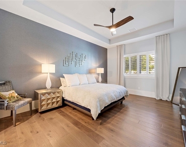 9171 Mercato Lane - Photo Thumbnail 14