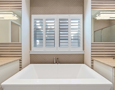 9171 Mercato Lane - Photo Thumbnail 18