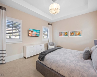9171 Mercato Lane - Photo Thumbnail 28