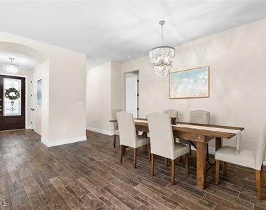 14750 Laguna Drive - Photo Thumbnail 9