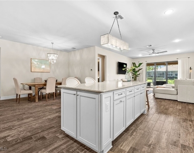 14750 Laguna Drive - Photo Thumbnail 11