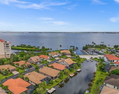 14750 Laguna Drive - Photo Thumbnail 36
