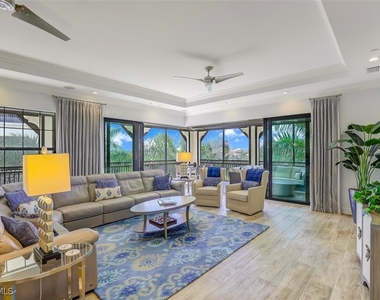 16433 Carrara Way - Photo Thumbnail 3