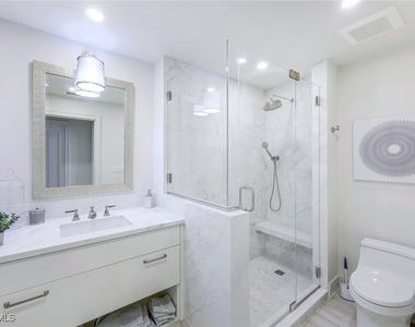 4051 Gulf Shore Boulevard N - Photo Thumbnail 18