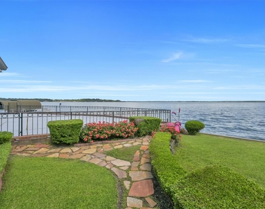 35 Lakeview Village - Photo Thumbnail 27