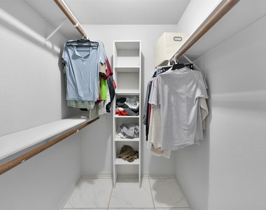 35 Lakeview Village - Photo Thumbnail 20