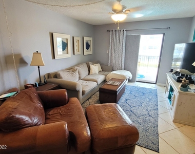 4100 Ocean Beach Boulevard - Photo Thumbnail 15