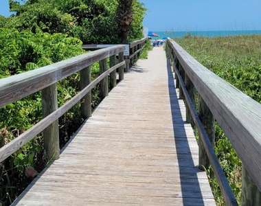 4100 Ocean Beach Boulevard - Photo Thumbnail 2