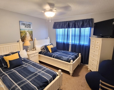 4100 Ocean Beach Boulevard - Photo Thumbnail 20