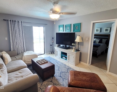 4100 Ocean Beach Boulevard - Photo Thumbnail 16
