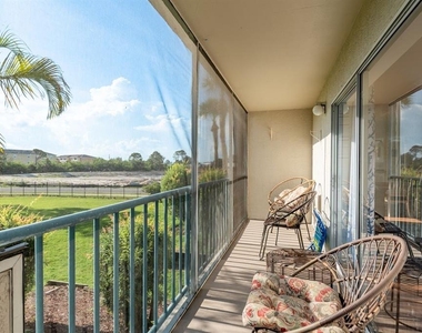 5557 Sea Forest Drive - Photo Thumbnail 39