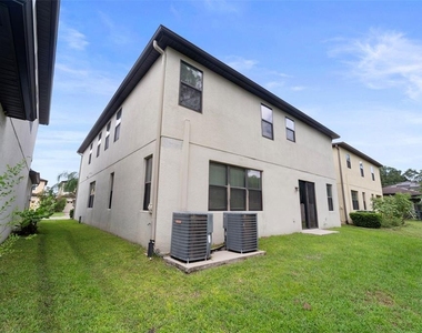 11006 Tahiti Isle Lane - Photo Thumbnail 36