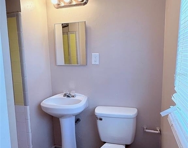 986 22nd Avenue S - Photo Thumbnail 12