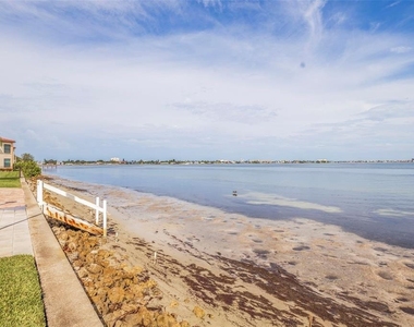 6145 Sun Boulevard - Photo Thumbnail 33