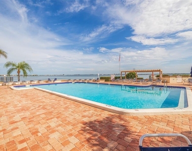 6145 Sun Boulevard - Photo Thumbnail 31