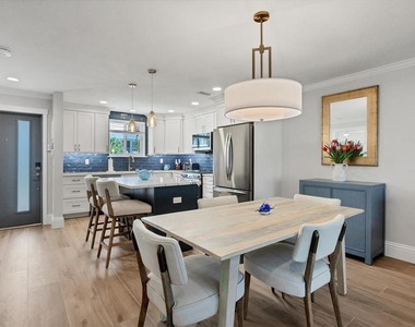 500 S Washington Drive - Photo Thumbnail 13