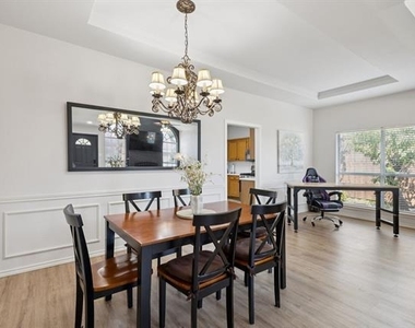 1823 Dew Valley Drive - Photo Thumbnail 6