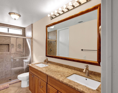 67320 Cumbres Court - Photo Thumbnail 15