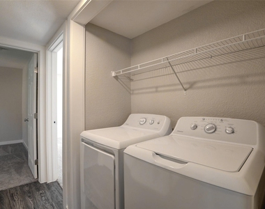 8787 Hammerly Blvd - Photo Thumbnail 7