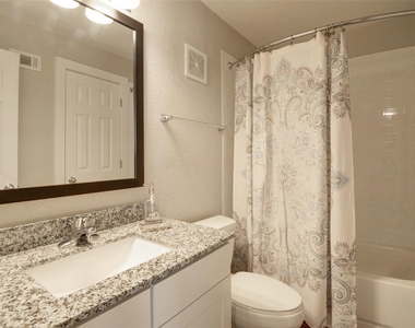 8787 Hammerly Blvd - Photo Thumbnail 6