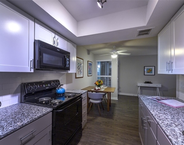 8787 Hammerly Blvd - Photo Thumbnail 5