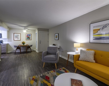 8787 Hammerly Blvd - Photo Thumbnail 4