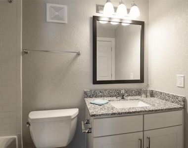 8787 Hammerly Blvd - Photo Thumbnail 4