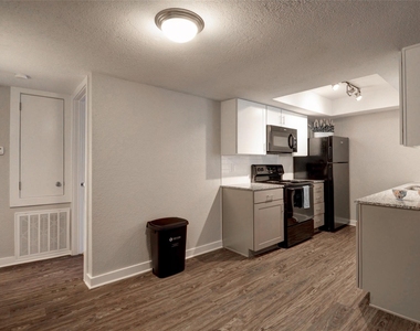 8787 Hammerly Blvd - Photo Thumbnail 1