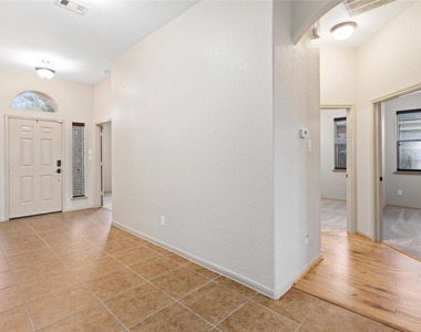 2886 Aurelia Lane - Photo Thumbnail 5
