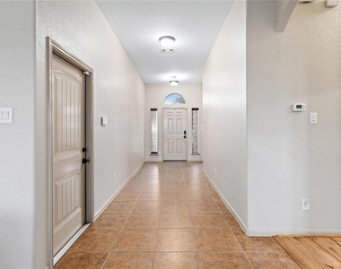 2886 Aurelia Lane - Photo Thumbnail 6