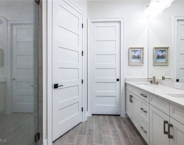 6875 Saona Court - Photo Thumbnail 11