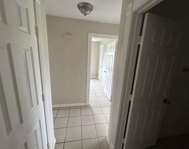 3 John Kay Road - Photo Thumbnail 11