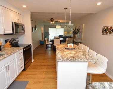 12760 Indian Rocks Road - Photo Thumbnail 11