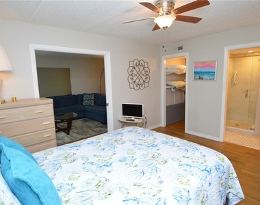 12760 Indian Rocks Road - Photo Thumbnail 37