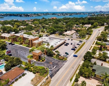 12760 Indian Rocks Road - Photo Thumbnail 97