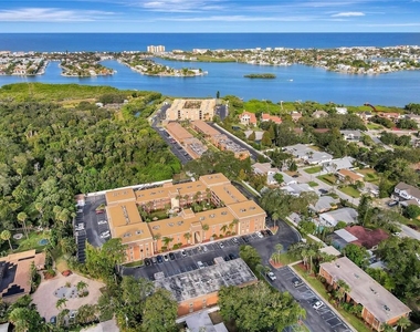 12760 Indian Rocks Road - Photo Thumbnail 75