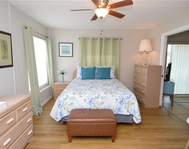 12760 Indian Rocks Road - Photo Thumbnail 28