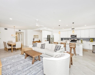 12640 Radiance Court - Photo Thumbnail 18