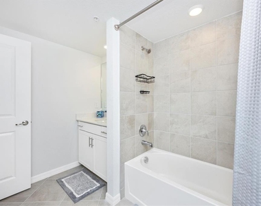 12640 Radiance Court - Photo Thumbnail 33