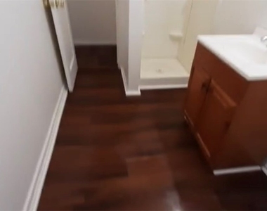 180 N Jones Street - Photo Thumbnail 12