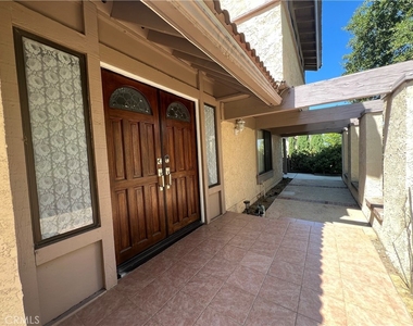 20524 Summertown Street - Photo Thumbnail 1