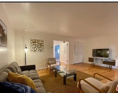 1115 22nd Street - Photo Thumbnail 14