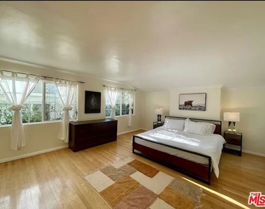 1115 22nd Street - Photo Thumbnail 22