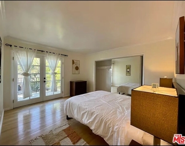 1115 22nd Street - Photo Thumbnail 23