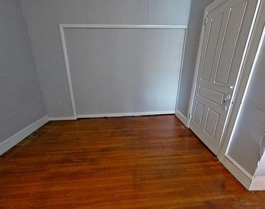 334 N Beaver Street - Photo Thumbnail 6