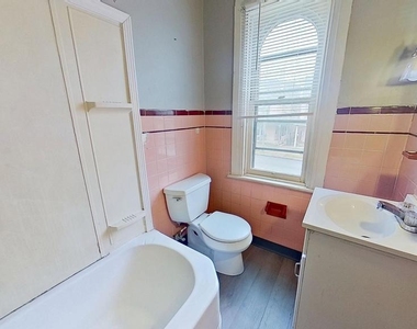 334 N Beaver Street - Photo Thumbnail 7