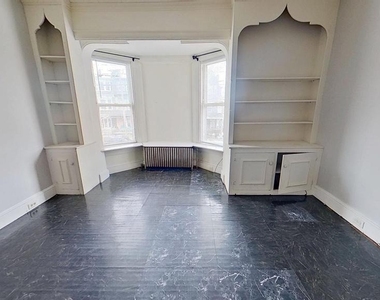 334 N Beaver Street - Photo Thumbnail 3