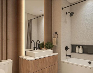 326 N 12th Street - Photo Thumbnail 3